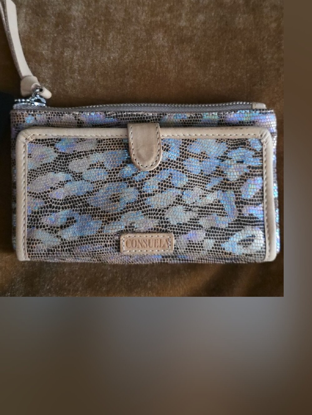Consuela Iris Iridescent Leopard Slim Wallet with Beige Trim NWT - Picture 6 of 11